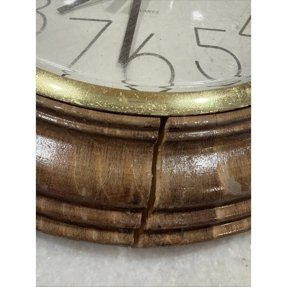 Sunbeam Oak With Gold Trim Quartz Round Wall Clock 11